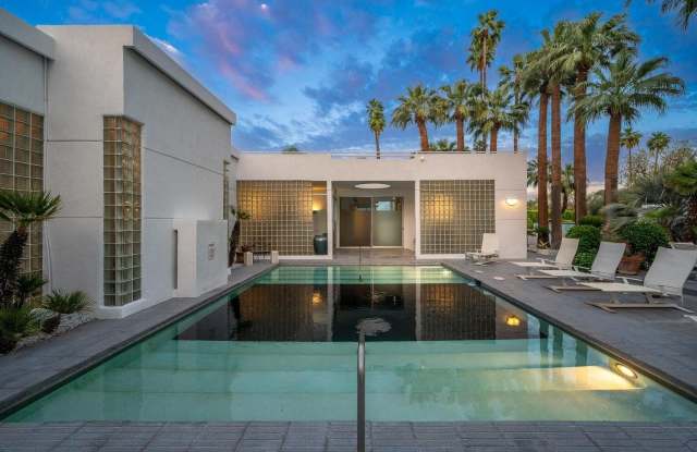 520 W ViA Lola photos photos