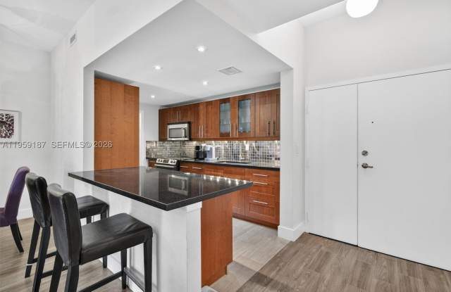 9725 NW 52nd St photos photos 9725 NW 52nd St photos photos