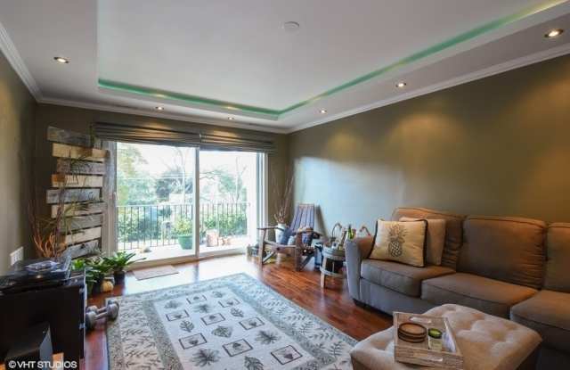 1500 SANDSTONE Drive Gallery 4