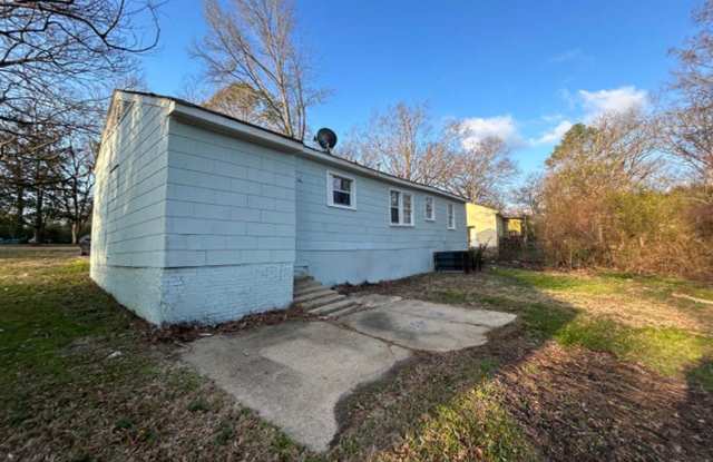 Quaint 4 bed 2 bath home photos photos