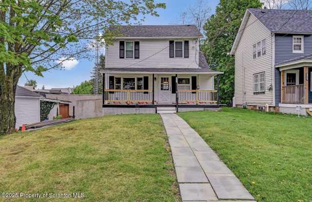 105 Eleanor Street photos photos