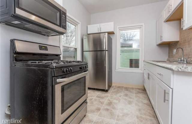 1541 Lakewood Ave - 1541 Lakewood Avenue, Lakewood, OH 44107