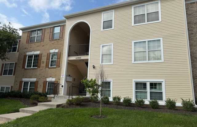 Impressive Unit Close to Shopping, Parks, METRO and more. photos photos