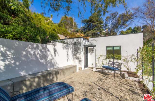 2553 GLEN GREEN Street - 2553 N Glen Grn, Los Angeles, CA 90068