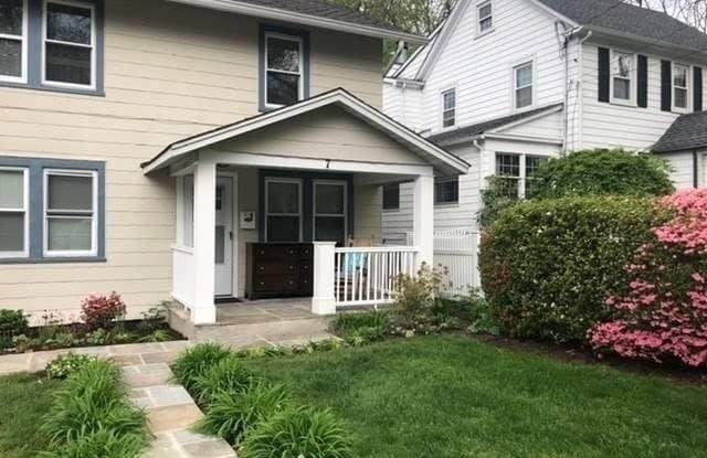7 Fairmount Street - 7 Fairmount Street, Huntington, NY 11743