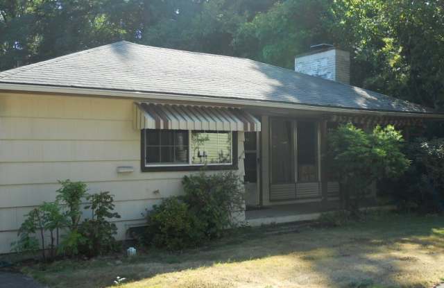 2 Bedroom House ~ Close to Campus ~ Pet Friendly - 1103 Northwest 29th Street, Corvallis, OR 97330 2 Bedroom House ~ Close to Campus ~ Pet Friendly - 1103 Northwest 29th Street, Corvallis, OR 97330