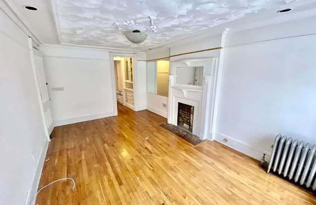 122 Saint Marks Ave # 3 Gallery 4