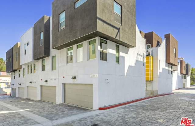 2202 Edendale Ln photos photos