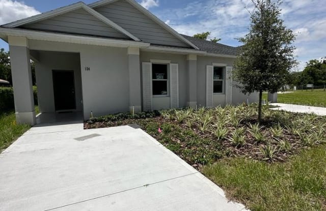 124 N WESTMORELAND DRIVE - 124 North Westmoreland Drive, Orlando, FL 32805