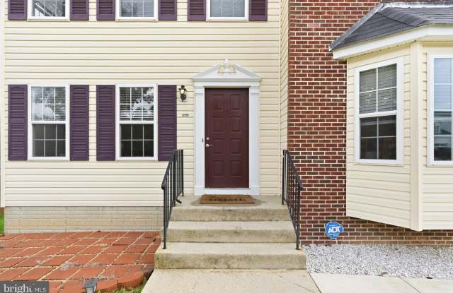 22208 ORIOLE Drive Gallery 2