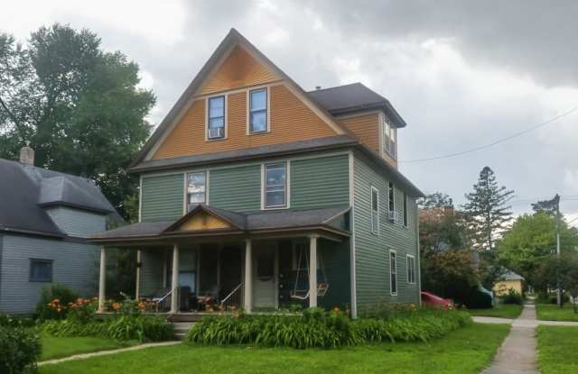 721 Burnett #2 Gallery 1