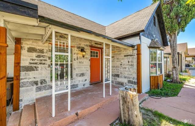 33 E 18th Street photos photos