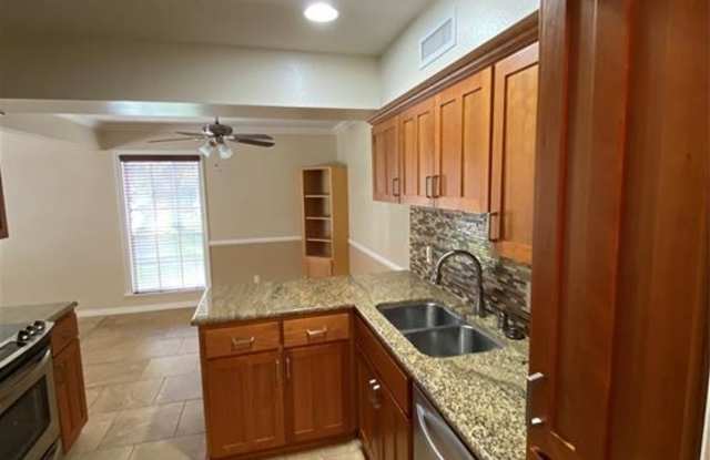 3189 PINEHURST Drive Gallery 4