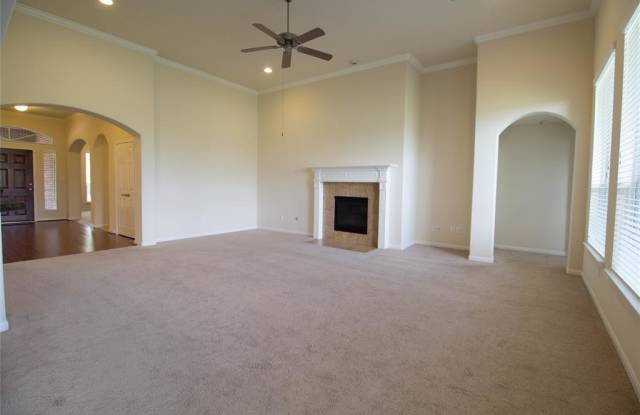 13707 Lake Michigan Avenue Gallery 3