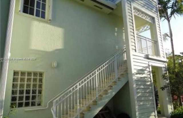 359 NE 27th Ter - 359 Northeast 27th Terrace, Homestead, FL 33033