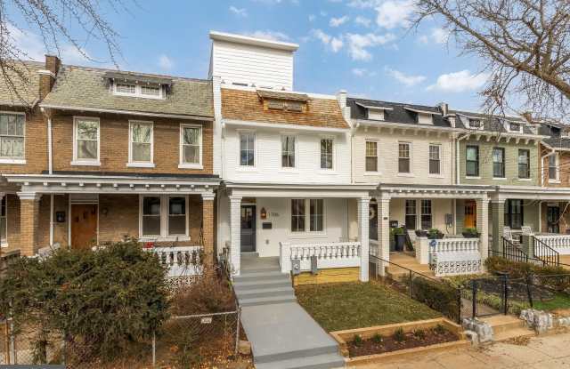 1706 BAY Street SE photos photos