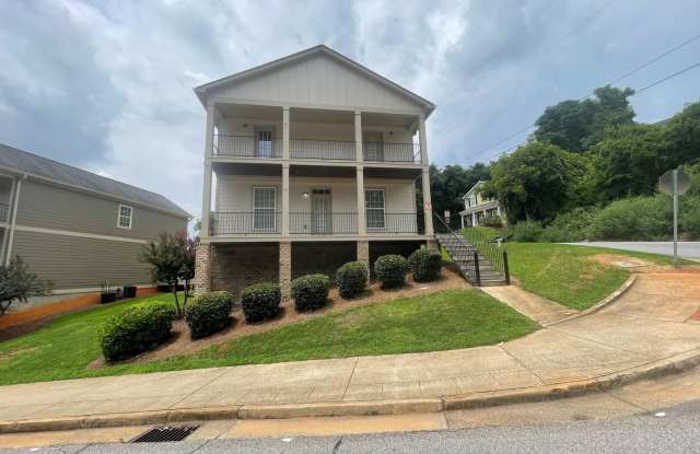 PRE-LEASING FOR AUGUST 2026! photos photos
