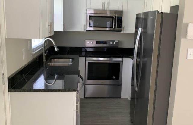 Lovely 3bd/2ba MOVE-IN READY!!!! Recently Renovated!!!! Athens, GA Home! - 152 Camelot Lane, Athens, GA 30606