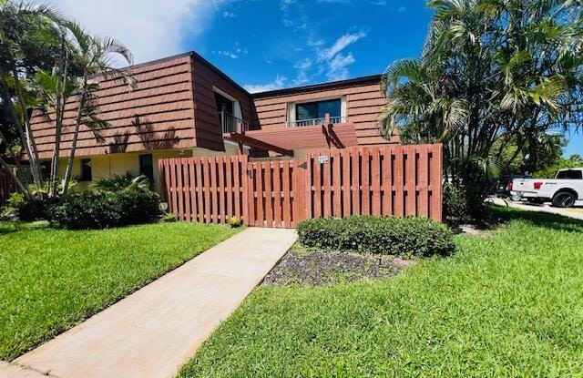 2555 Albatross Road N - 2555 Albatross Road North, Delray Beach, FL 33444