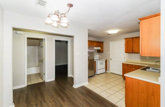 4326 Glenda Lane Gallery 4