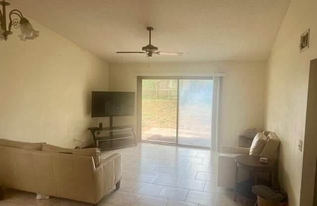 203 Bartonwood Court Gallery 2