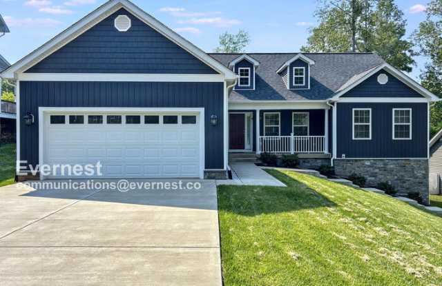 1518 Lakeview Parkway photos photos