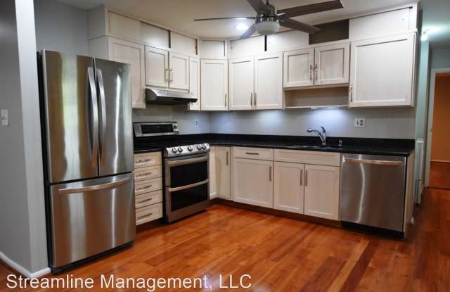8701 Briarcroft Ln Gallery 3