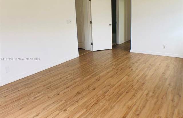 5814 NW 22nd St photos photos