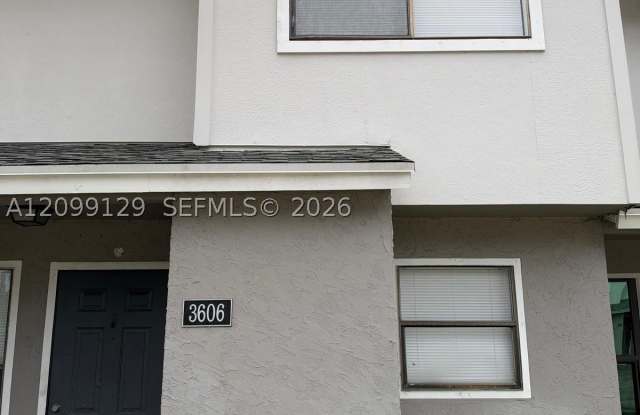 3606 Inlet Cir Gallery 3