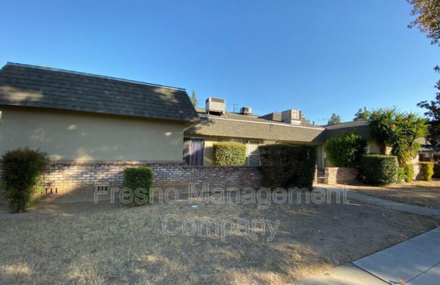 3321 E Sierra Madre Ave - 3321 East Sierra Madre Avenue, Fresno, CA 93726