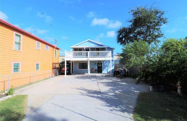 5612 Avenue K - 5612 Avenue K, Galveston, TX 77551