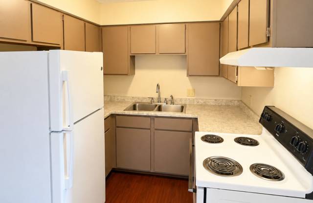 3271 Ansborough Avenue photos photos