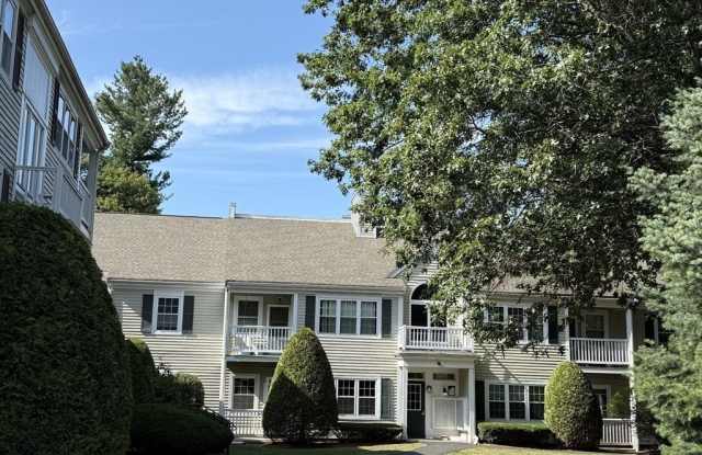 750 Brookside Dr photos photos