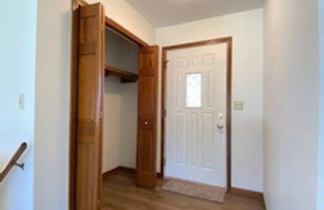 We've got it! 3 Bedroom 2 Bath in The Gardens! - 122 Redspire Boulevard, Goshen, IN 46526