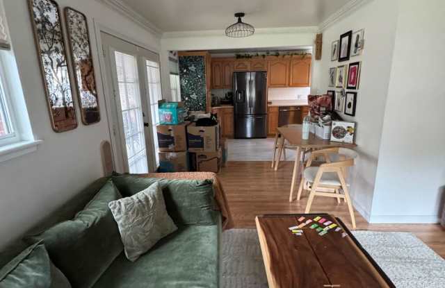 Charming Brick Home with Fenced Yard Near Olde Town Arvada Gallery 4