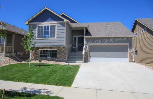 Lock in the Rent through 2026! Beautiful 3-bedroom home in Northeast Fort Collins! - 2250 Woodbury Lane, Fort Collins, CO 80524