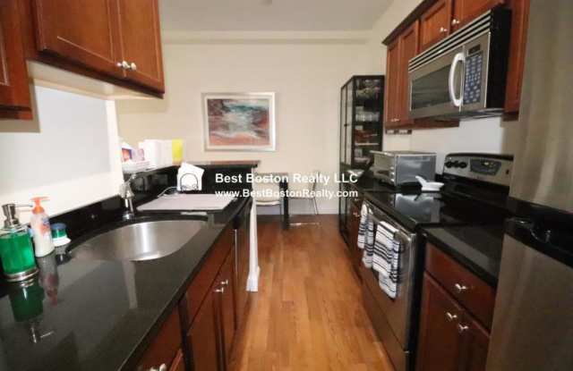 50 Craigie St. photos photos