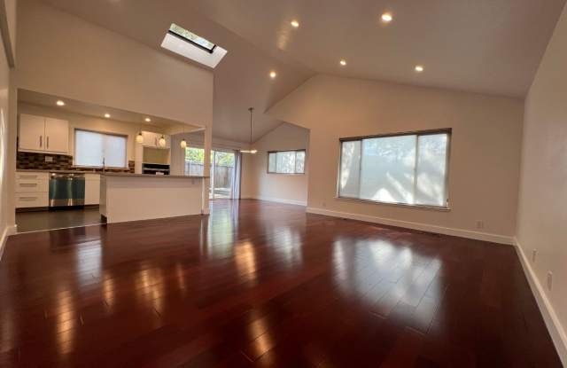 3893 Middlefield Rd photos photos