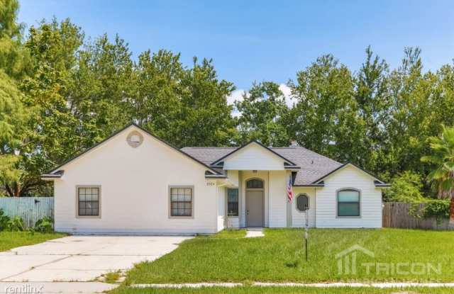 2024 Farm Way - 2024 Farm Way, Clay County, FL 32068