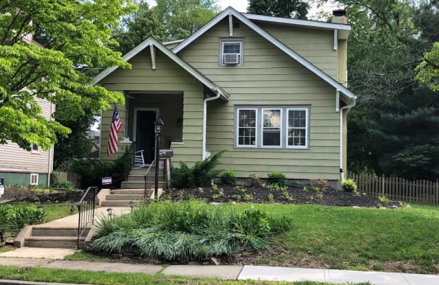 912 PARK AVENUE - 912 Park Avenue, Collingswood, NJ 08108