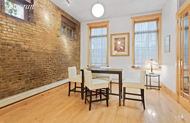 330 Pearl Street Gallery 2