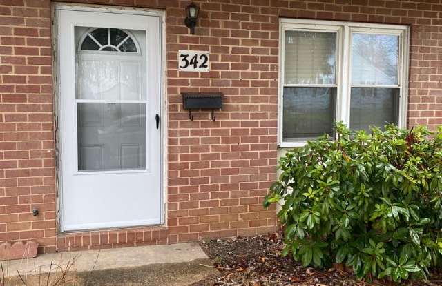 Cozy & Updated 3-Bedroom Townhouse in Aberdeen, MD! photos photos