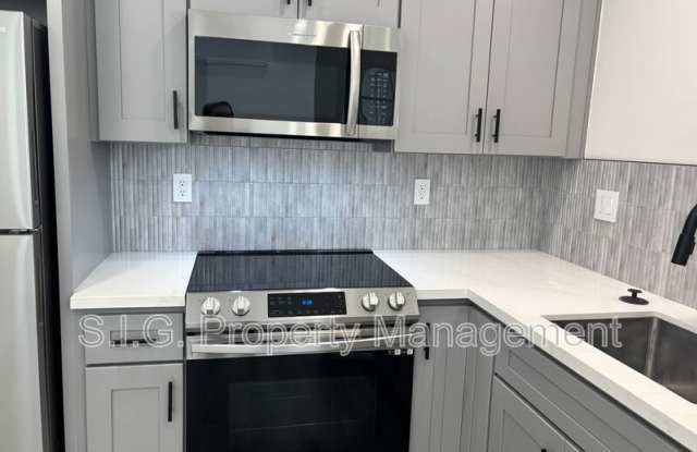 1223 S Lake St photos photos