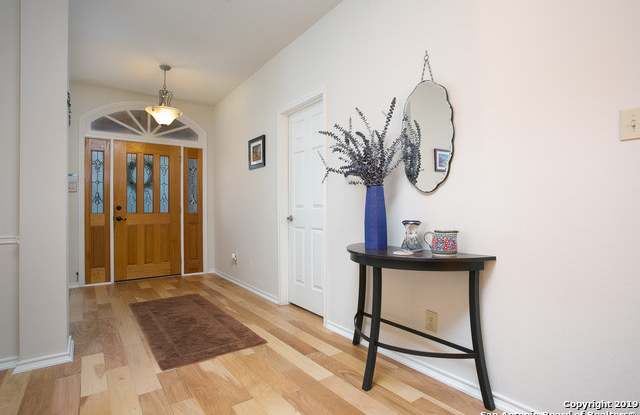 7 Burnham Glen Gallery 3