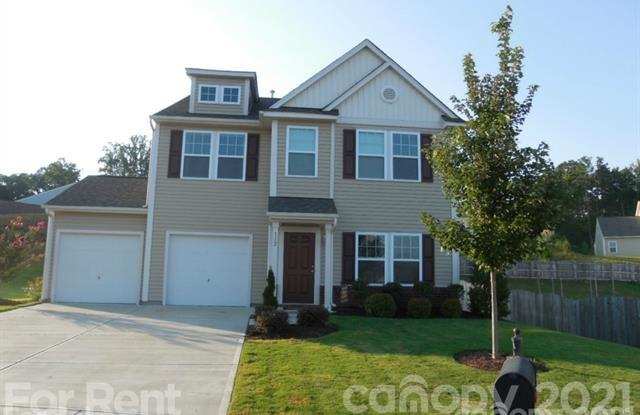 112 Lexi Mason Court - 112 Lexi Mason Court, Mount Holly, NC 28120
