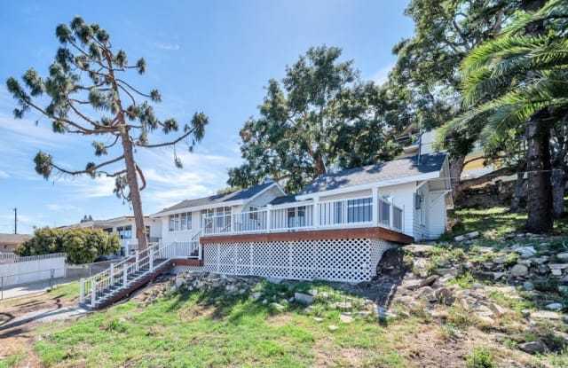 605 W 36th Street - 605 West 36th Street, Los Angeles, CA 90731