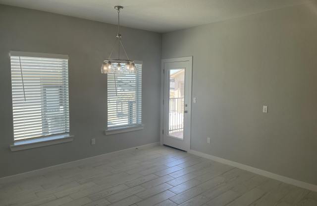 537 OSIER Drive Gallery 4
