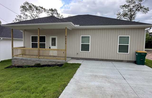 2217 Perry Street photos photos