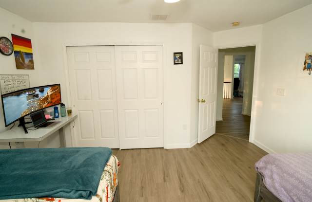 10 Dahlia Court Gallery 3