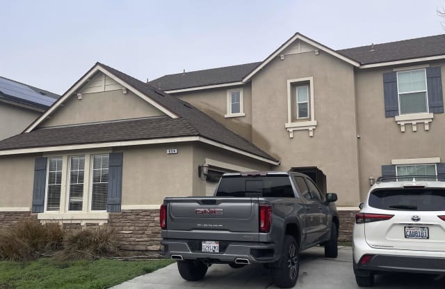 654 Visconti St - 1 - 654 Visconti Street, Lemoore, CA 93245